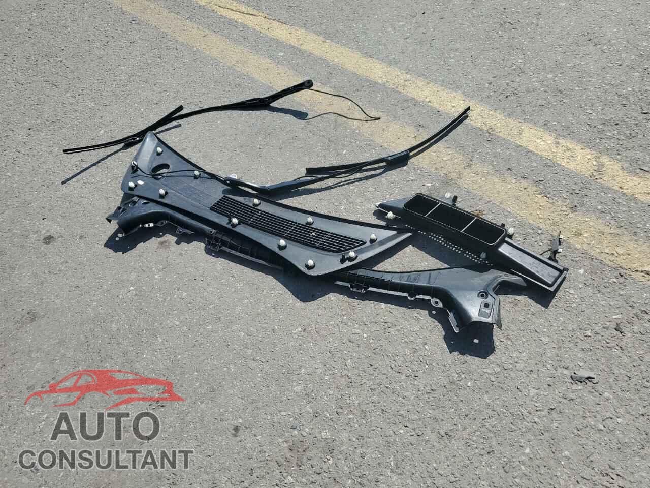 TESLA MODEL 3 2018 - 5YJ3E1EB3JF115922