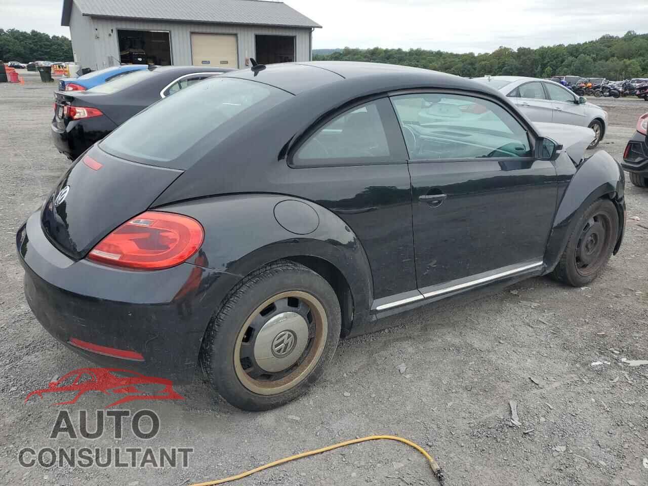 VOLKSWAGEN BEETLE 2012 - 3VWJP7AT6CM661578