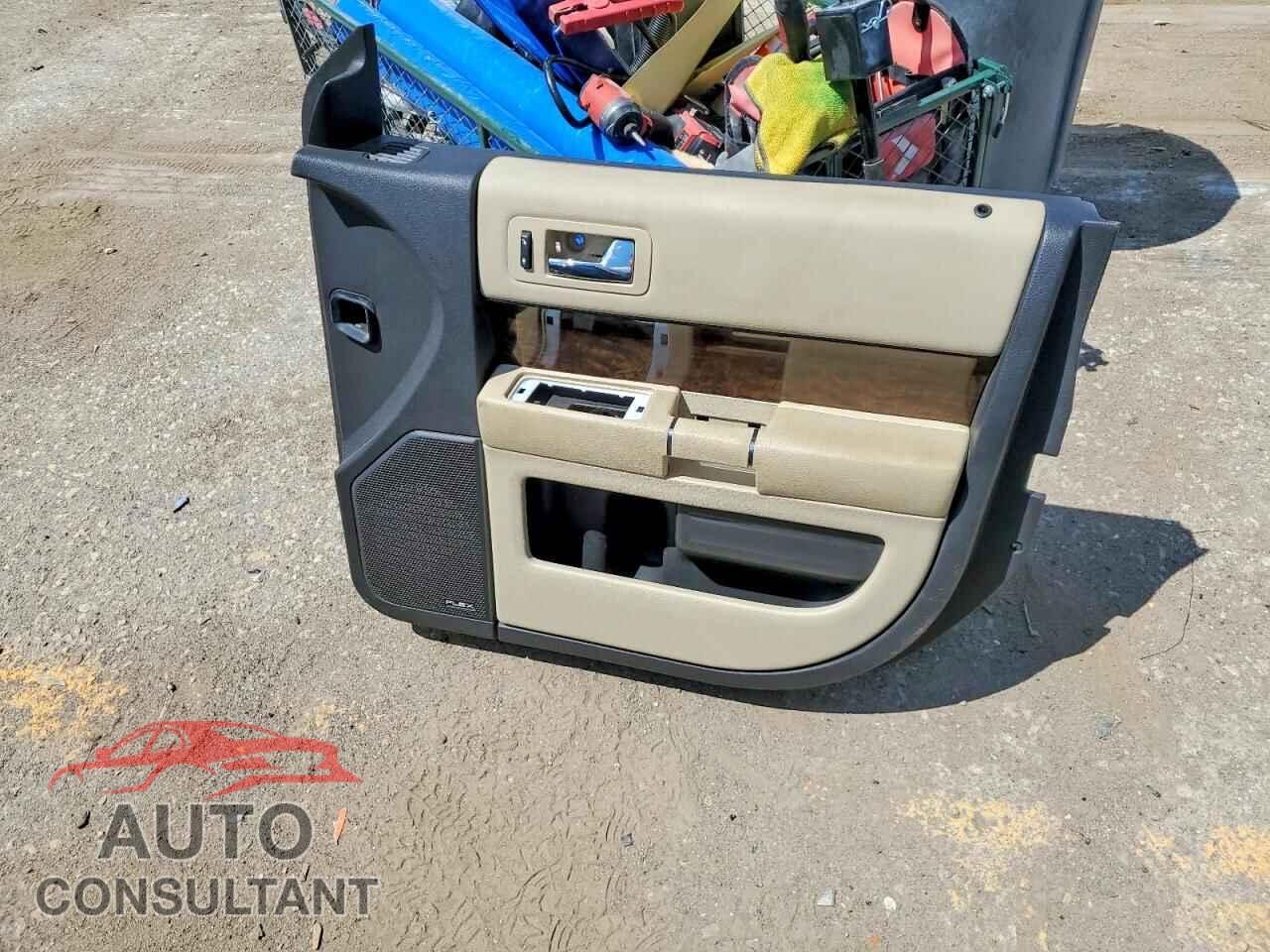 FORD FLEX 2019 - 2FMGK5D88KBA08558