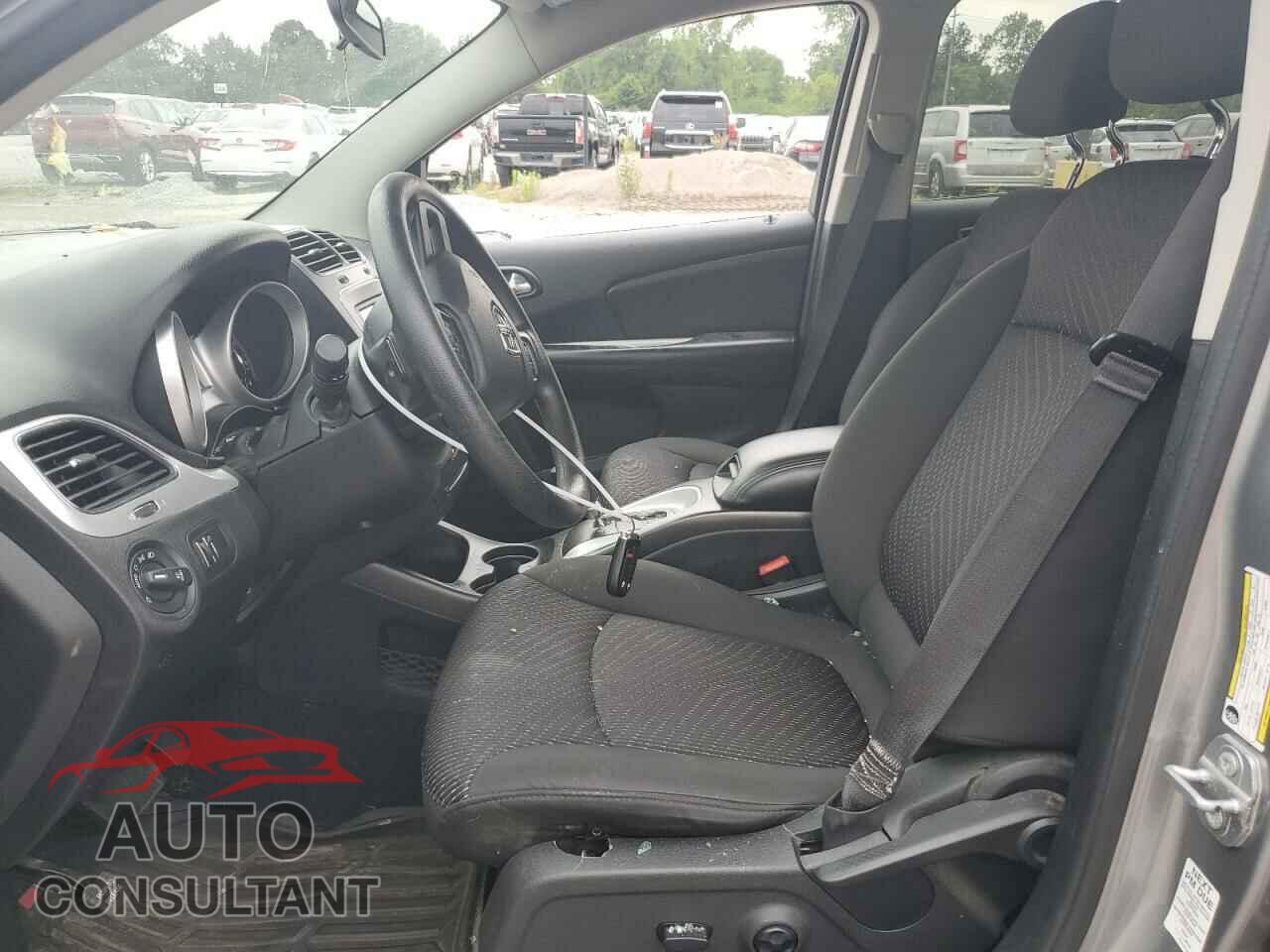 DODGE JOURNEY 2017 - 3C4PDCBG5HT526654