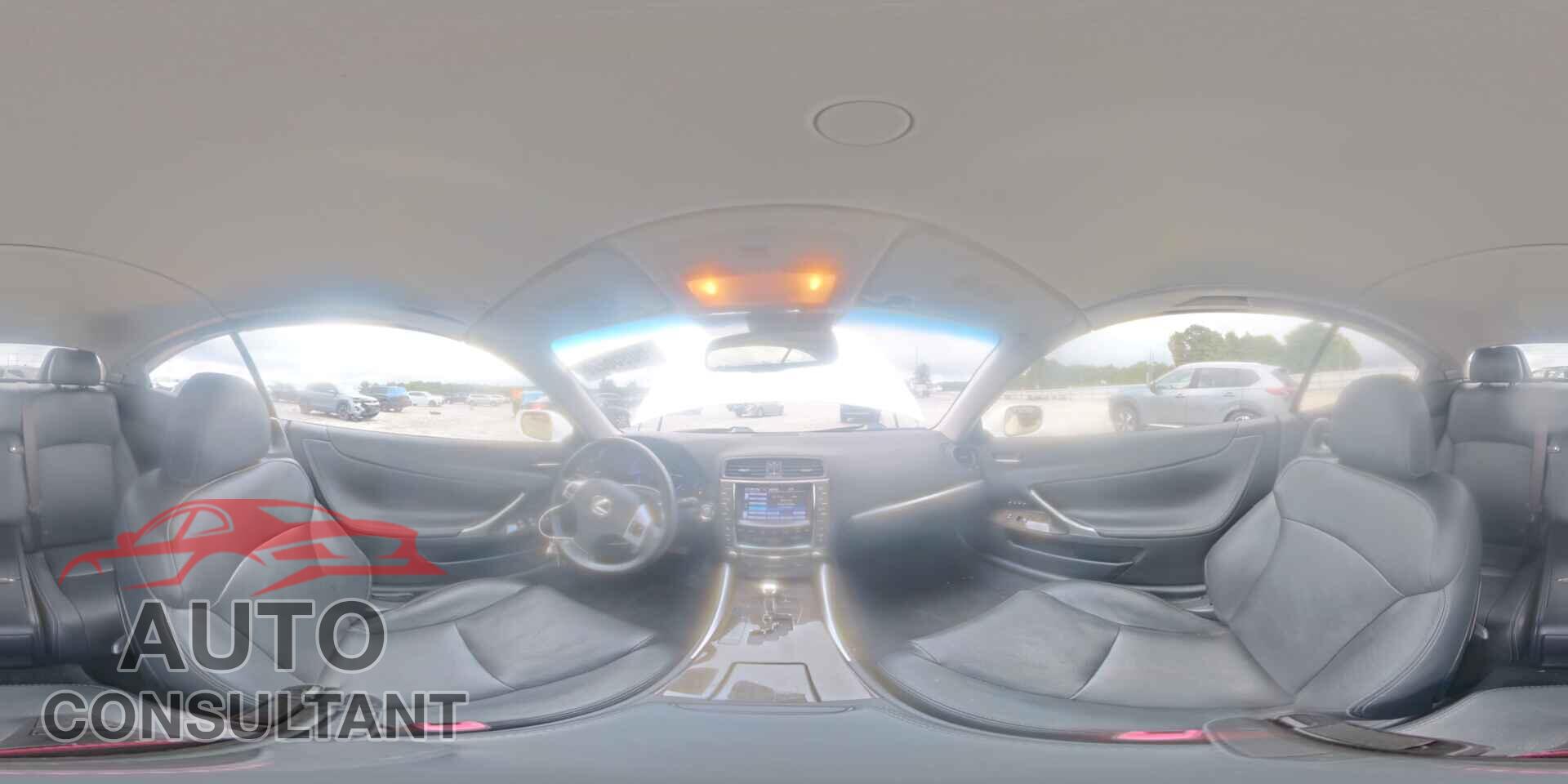 LEXUS IS 2015 - JTHFF2C27F2532455
