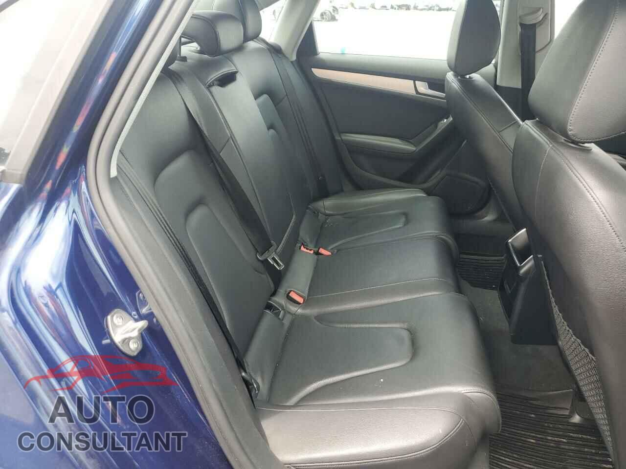 AUDI A4 2013 - WAUBFAFL0DN031835