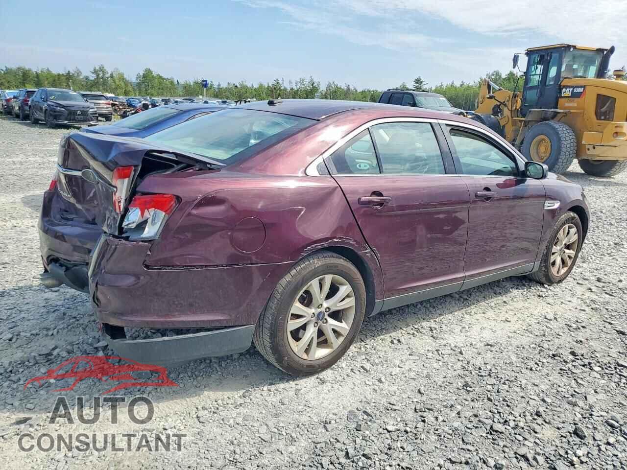 FORD TAURUS 2011 - 1FAHP2HW2BG181444