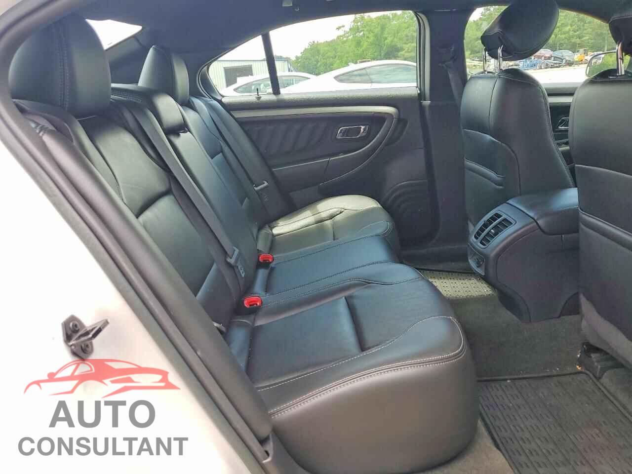 FORD TAURUS 2013 - 1FAHP2E8XDG220399