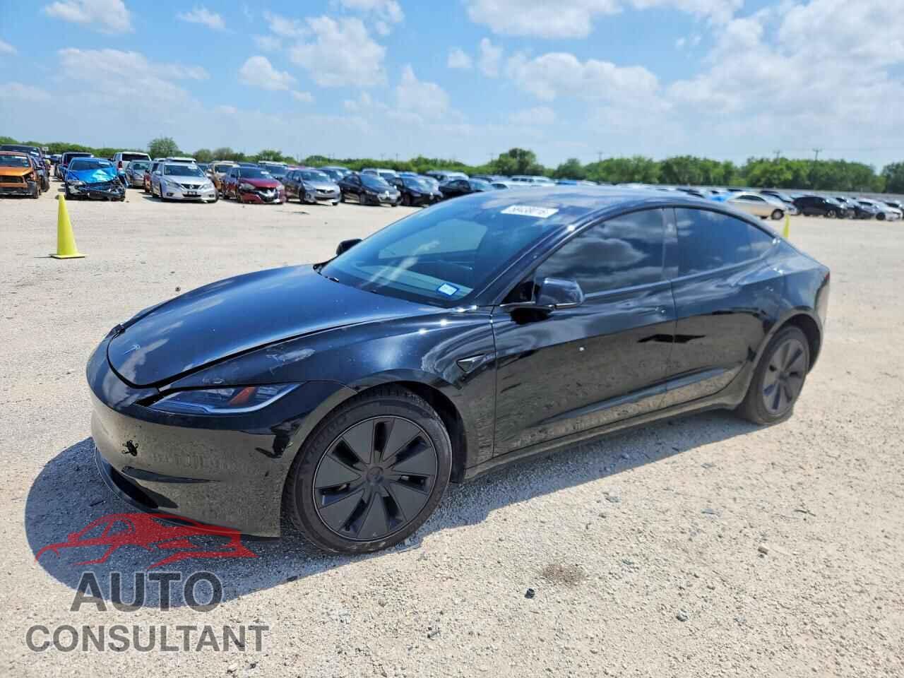 TESLA MODEL 3 2024 - 5YJ3E1EA0RF862557