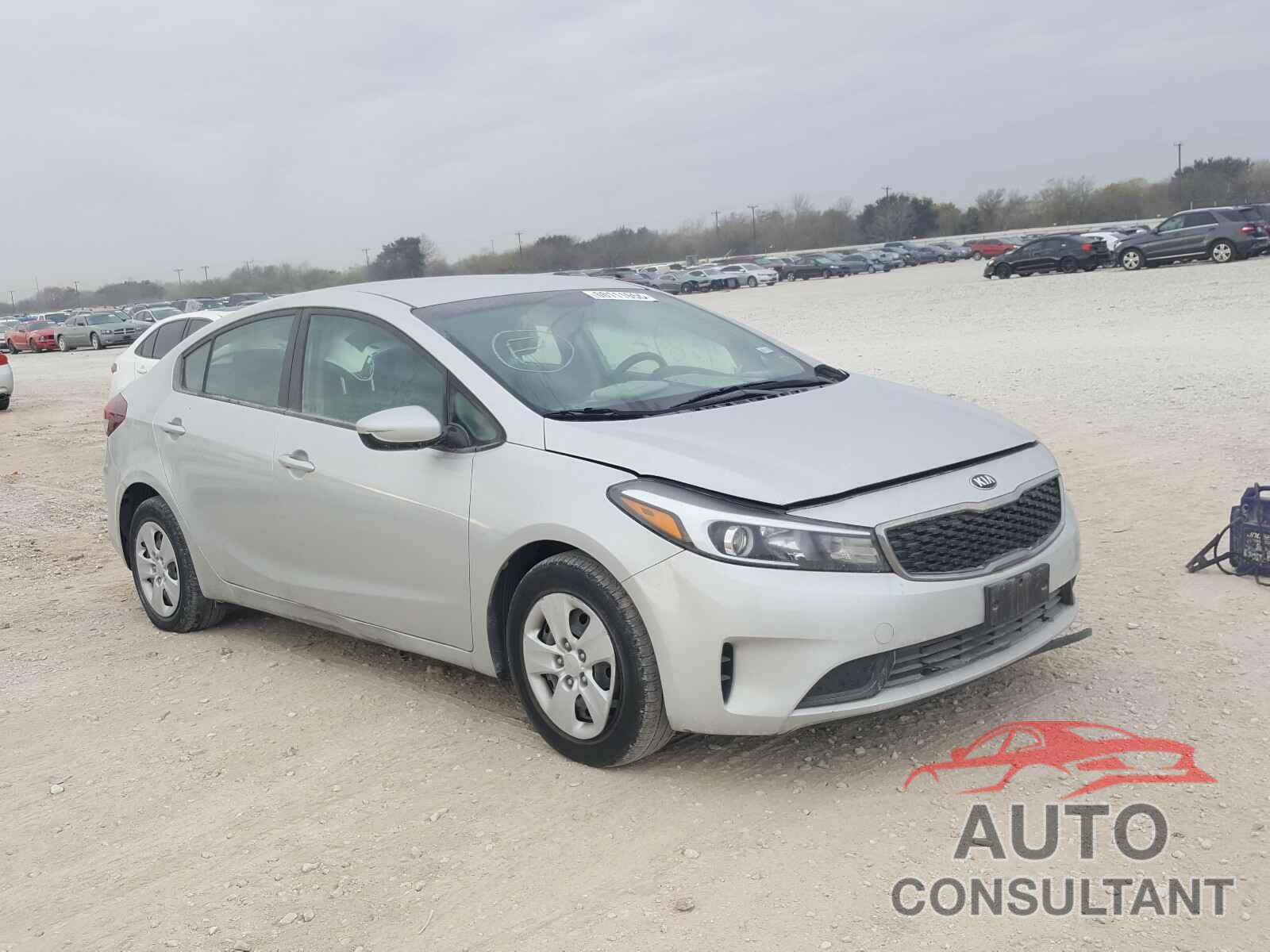 KIA FORTE 2017 - 3KPFK4A71HE047905