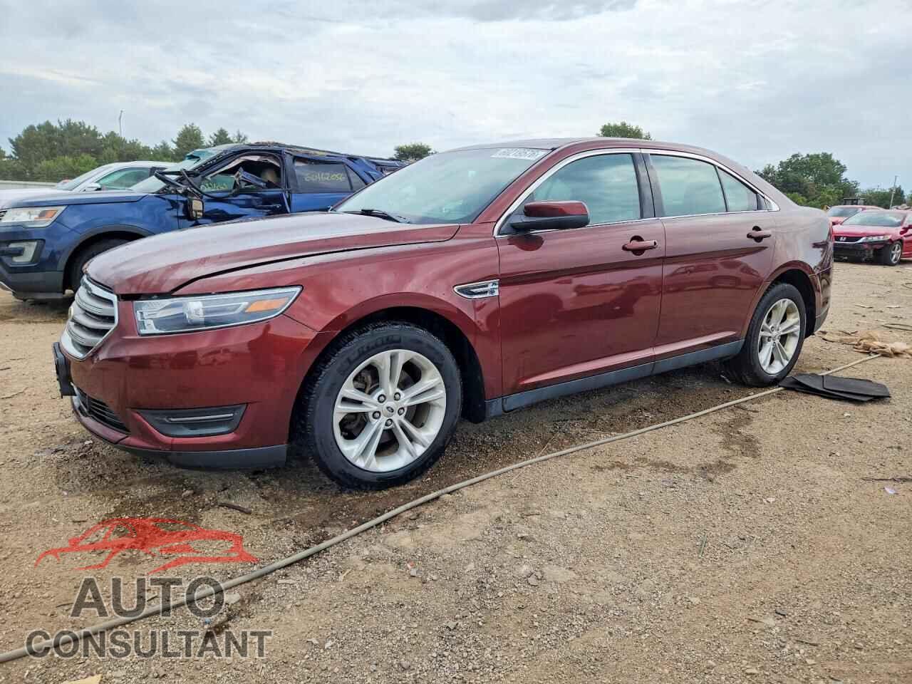FORD TAURUS 2015 - 1FAHP2E80FG110156