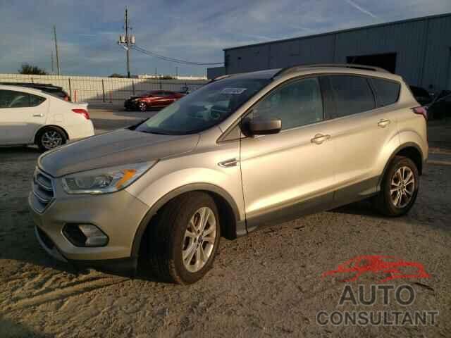 FORD ESCAPE 2017 - 1FMCU0GD9HUC88661