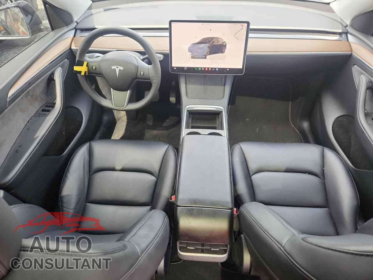 TESLA MODEL Y 2024 - 7SAYGDED8RF098018