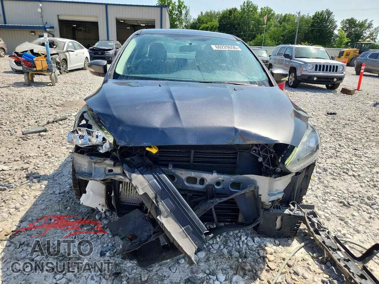 FORD FOCUS 2017 - 1FADP3FE0HL289950