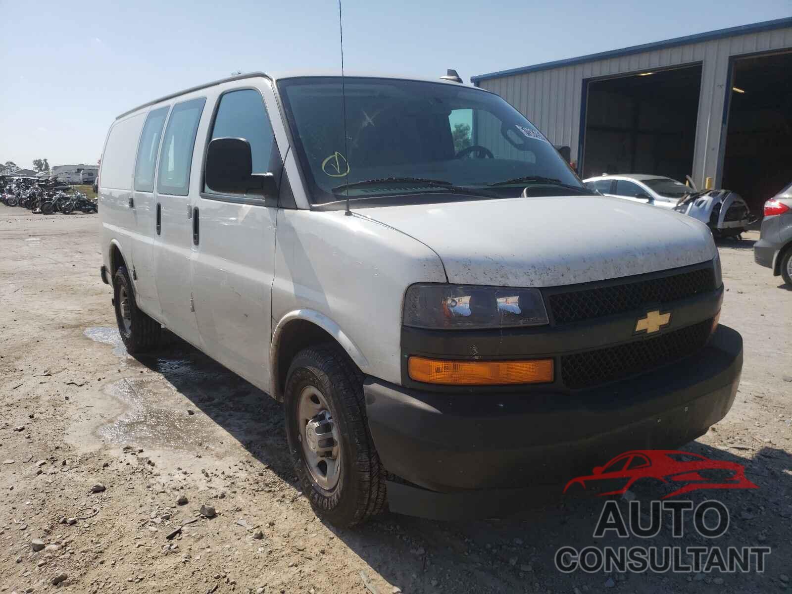 CHEVROLET EXPRESS 2018 - 1GCWGAFP6J1343696