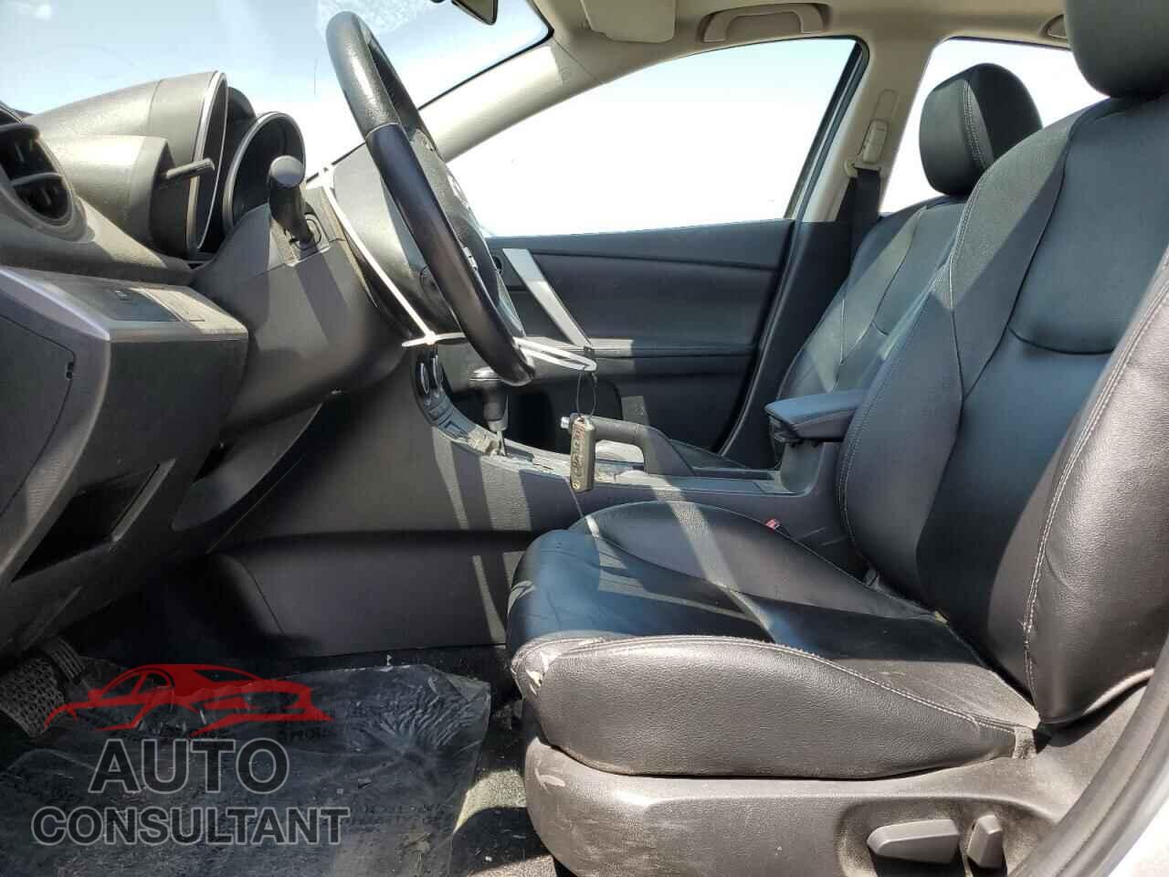 MAZDA MAZDA3 2012 - JM1BL1W95C1675420