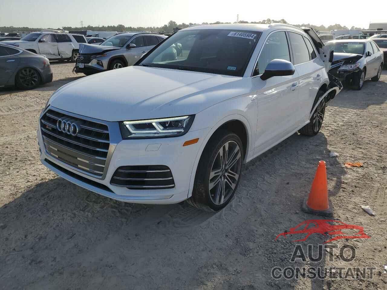 AUDI SQ5 2018 - WA1A4AFY6J2015226