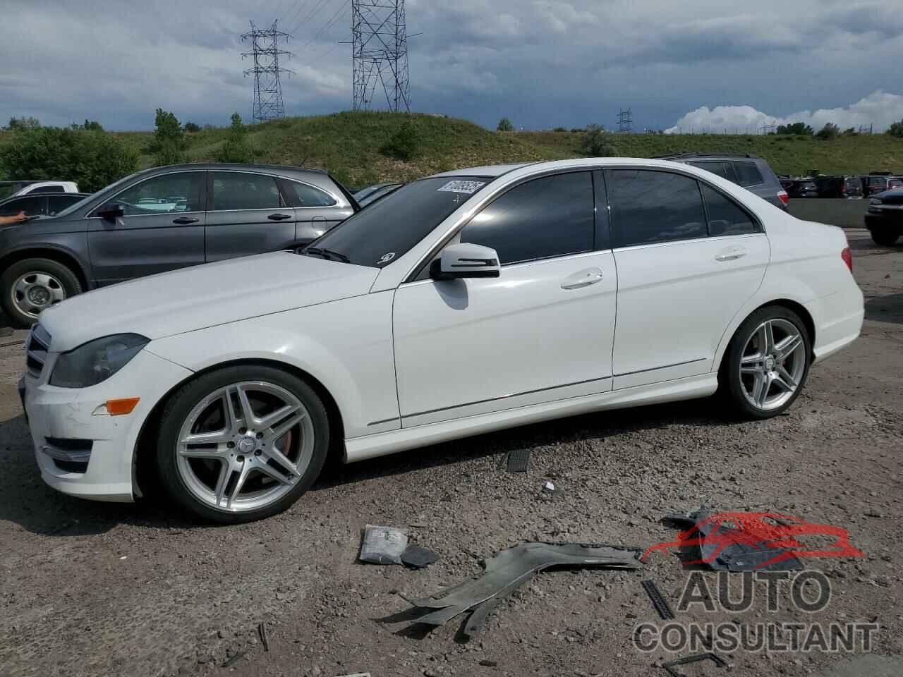MERCEDES-BENZ C-CLASS 2013 - WDDGF8ABXDR286670