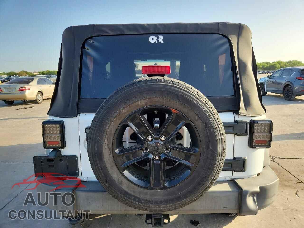 JEEP WRANGLER 2011 - 1J4AA2D12BL600790