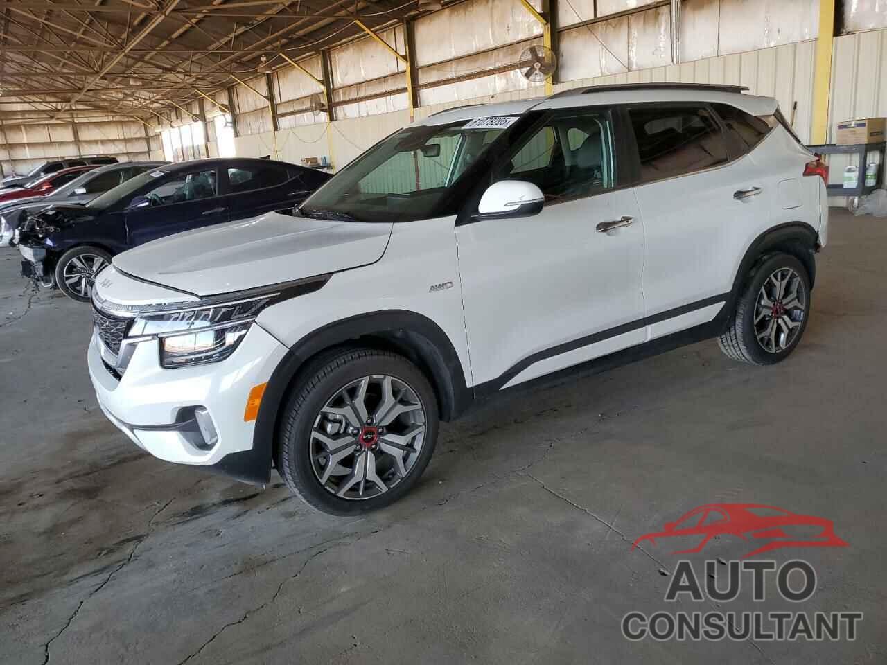 KIA SELTOS 2023 - KNDETCA21P7356246