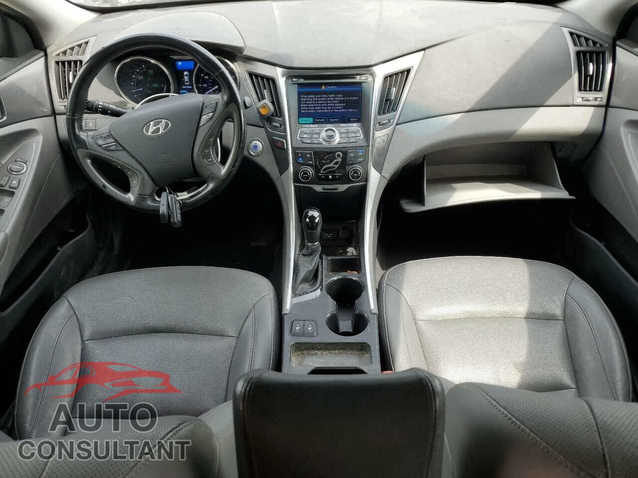 HYUNDAI SONATA 2014 - KMHEC4A41EA105178