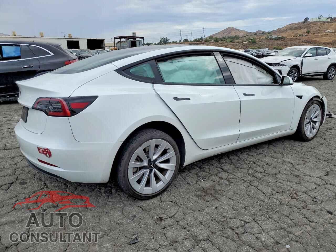 TESLA MODEL 3 2023 - 5YJ3E1EA7PF599996
