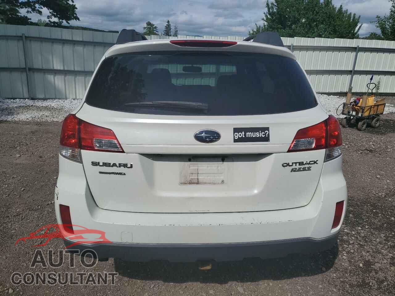 SUBARU OUTBACK 2010 - 4S4BRBLC7A3347580