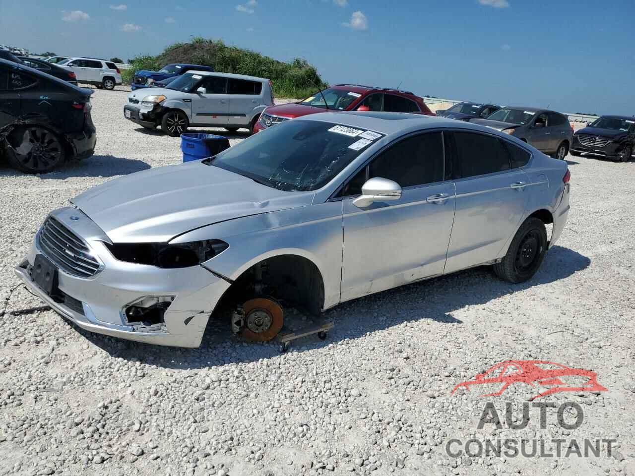 FORD FUSION 2019 - 3FA6P0CD0KR235415