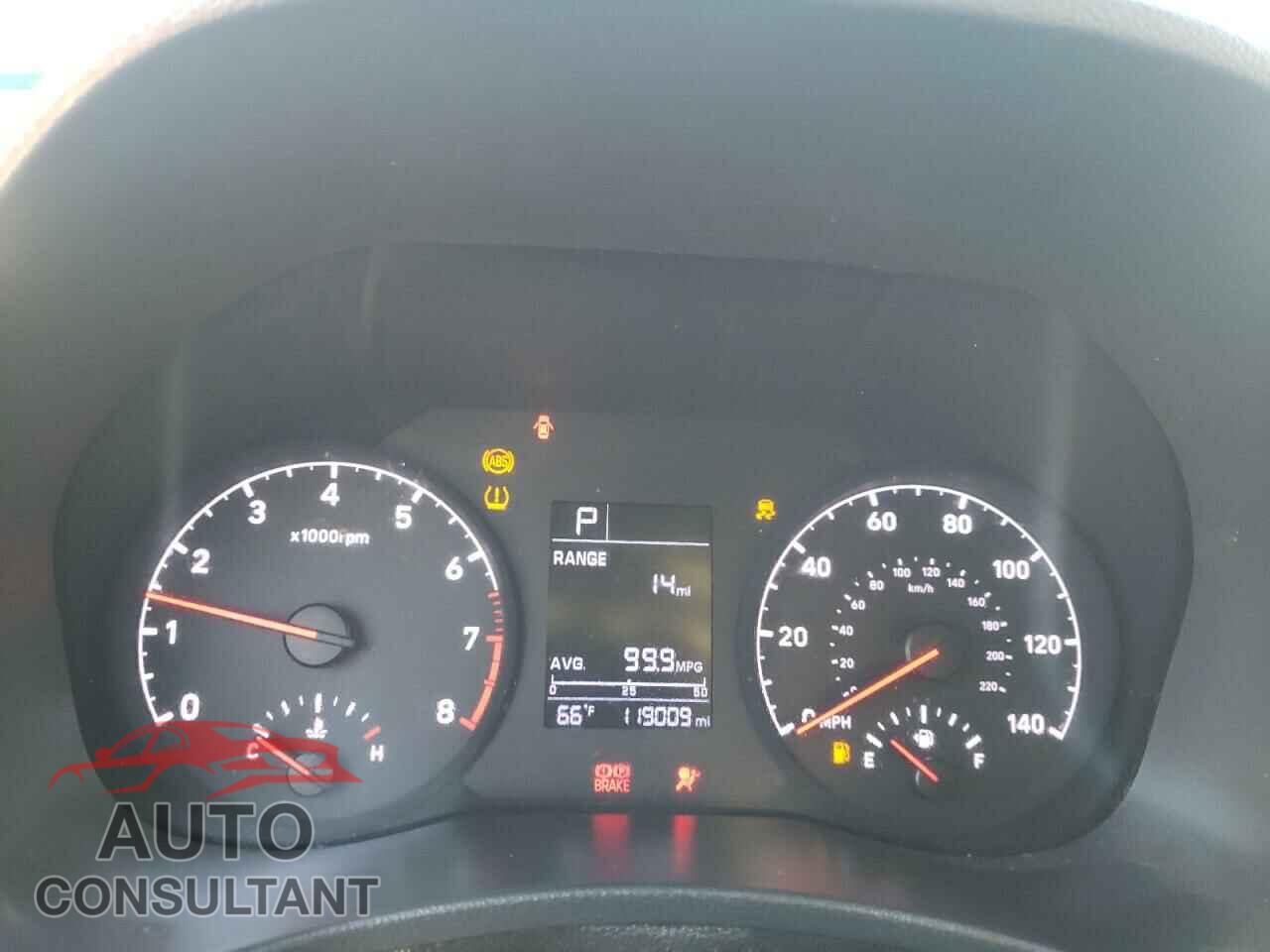 HYUNDAI ACCENT 2018 - 3KPC24A30JE033791