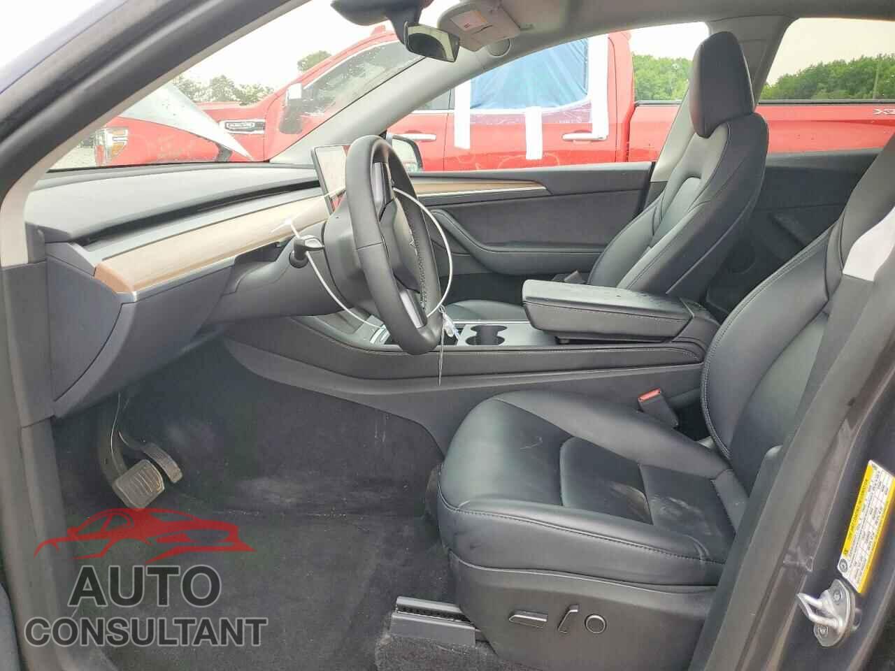 TESLA MODEL Y 2023 - 7SAYGDEE5PF858069