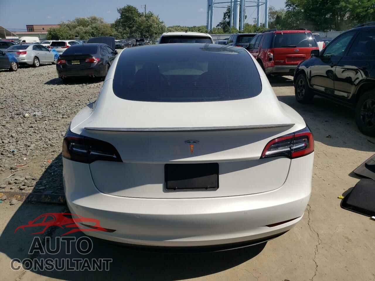 TESLA MODEL 3 2021 - 5YJ3E1EA7MF851418