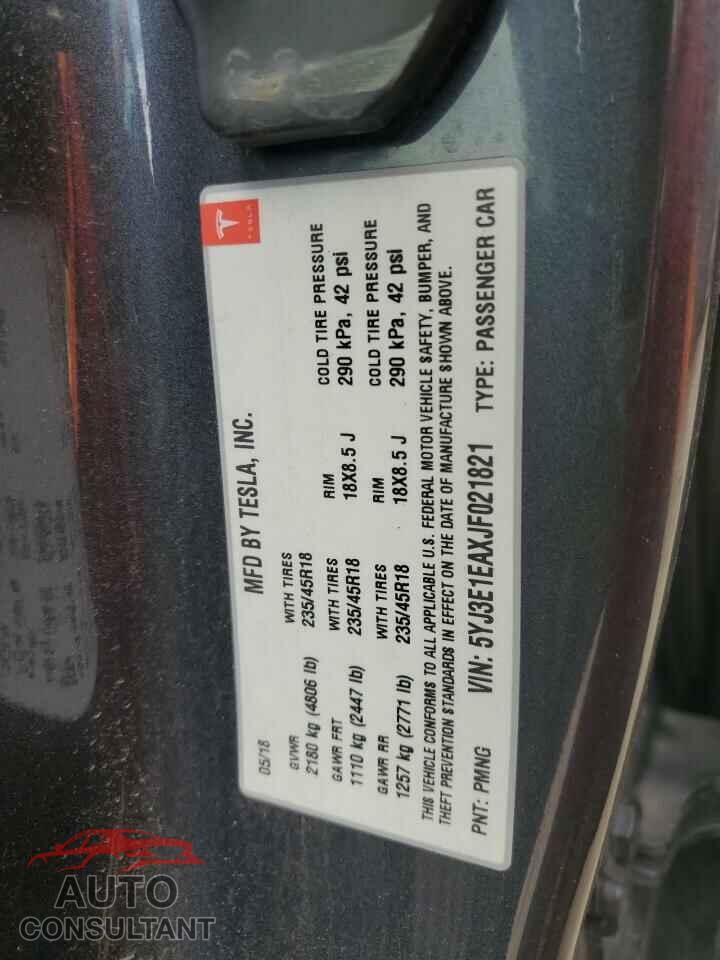 TESLA MODEL 3 2018 - 5YJ3E1EAXJF021821