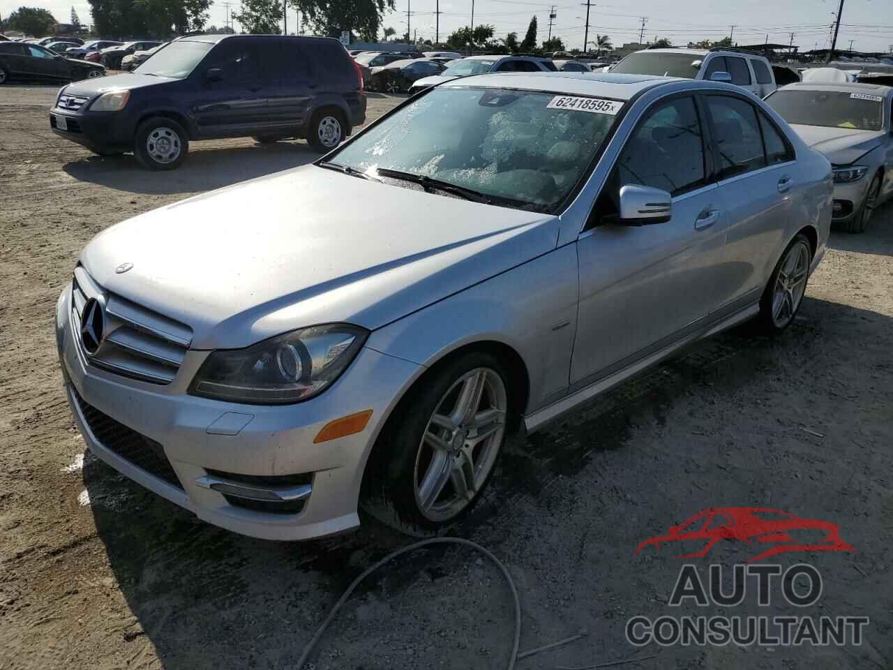 MERCEDES-BENZ C-CLASS 2012 - WDDGF4HB1CA607619