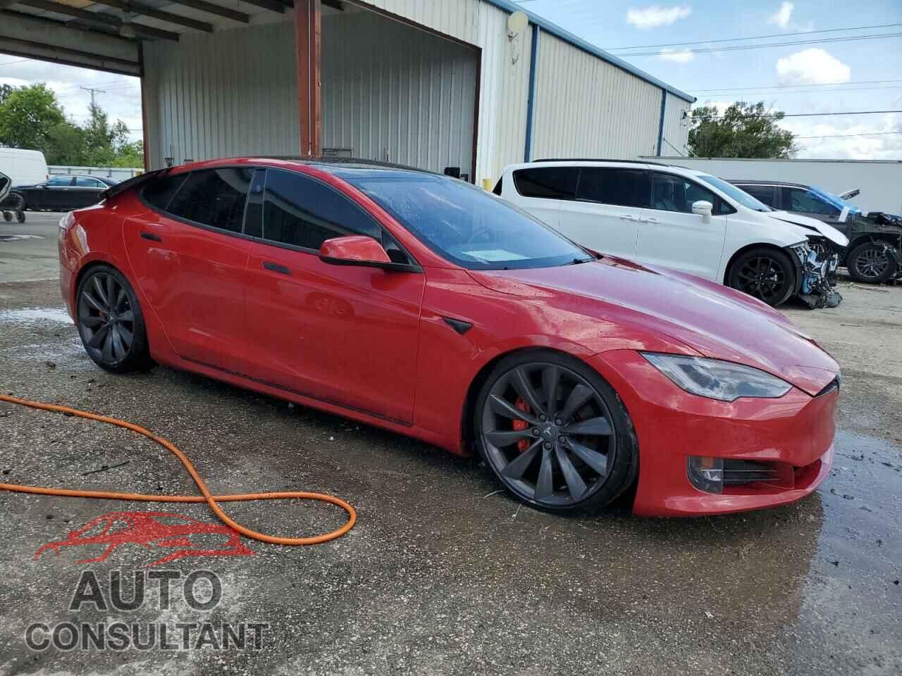 TESLA MODEL S 2018 - 5YJSA1E48JF263203