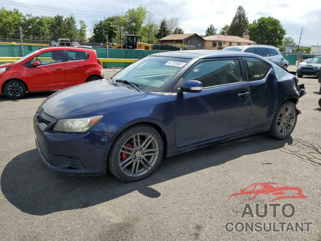 TOYOTA SCION 2011 - JTKJF5C7XB3006018