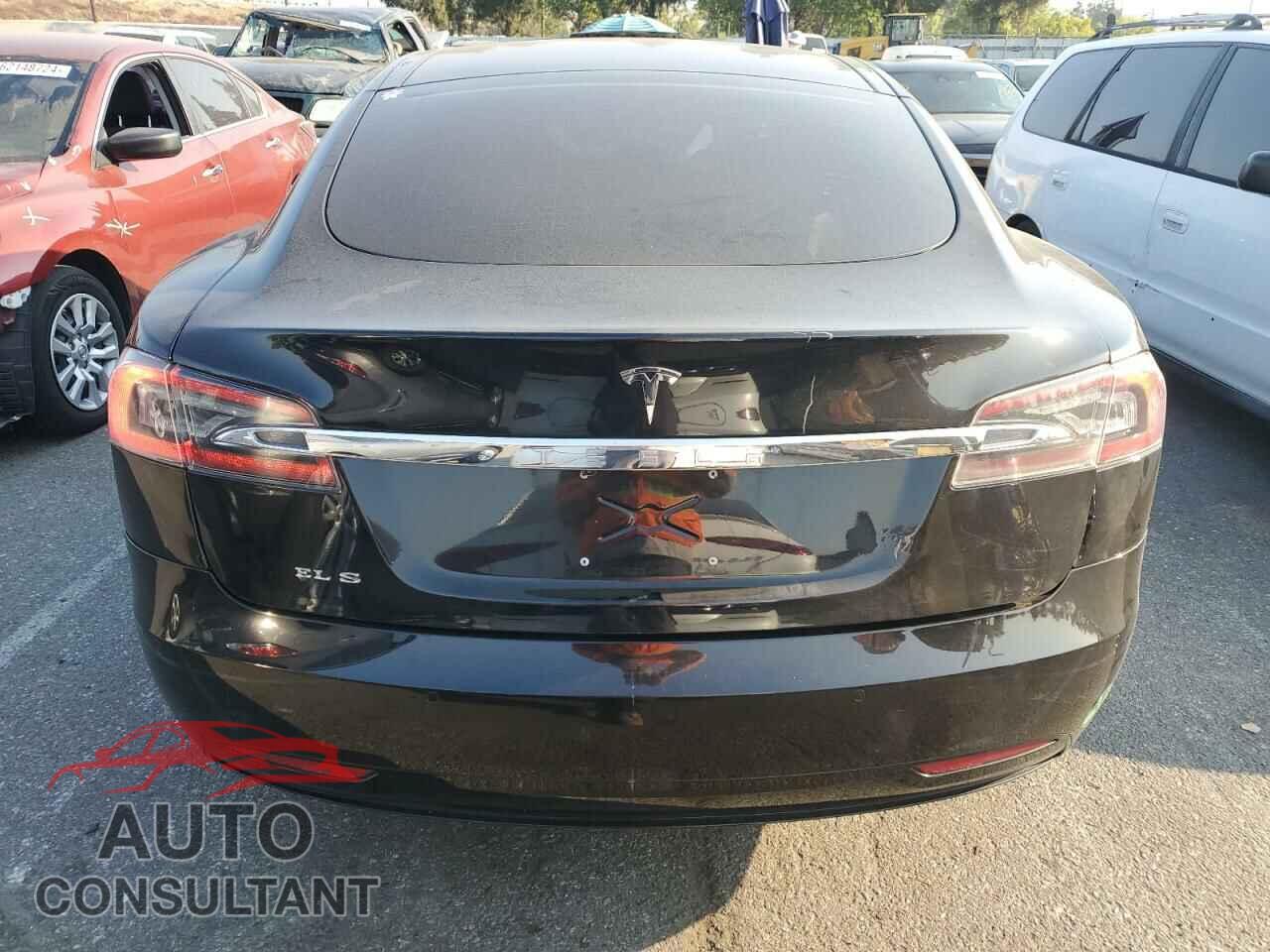 TESLA MODEL S 2016 - 5YJSA1E14GF156583