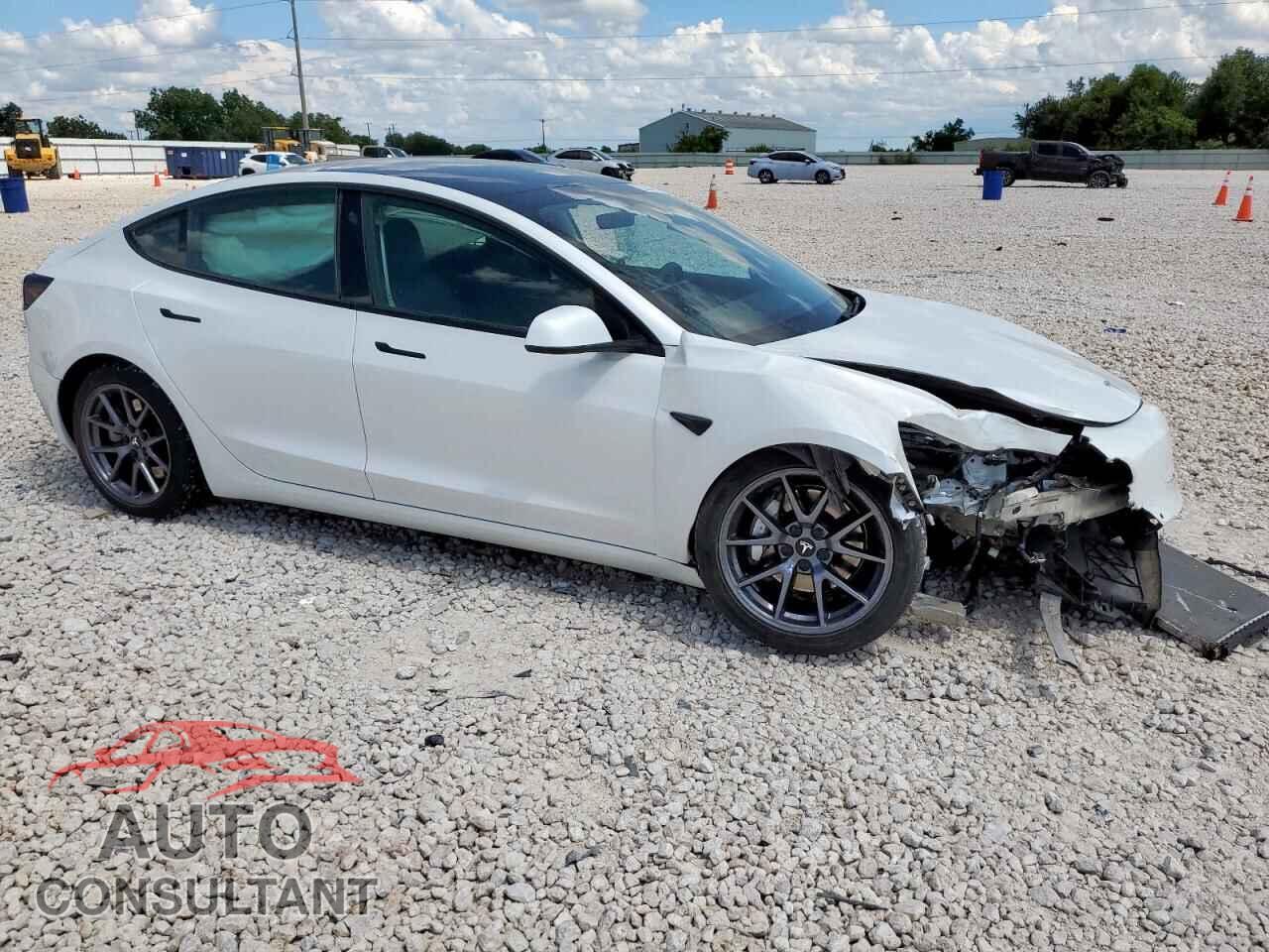 TESLA MODEL 3 2021 - 5YJ3E1EA0MF016356
