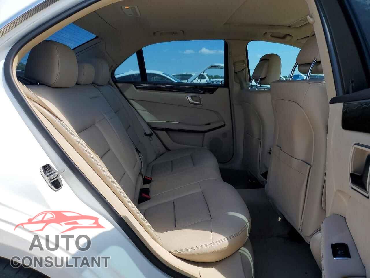 MERCEDES-BENZ E-CLASS 2015 - WDDHF5KB7FB119034