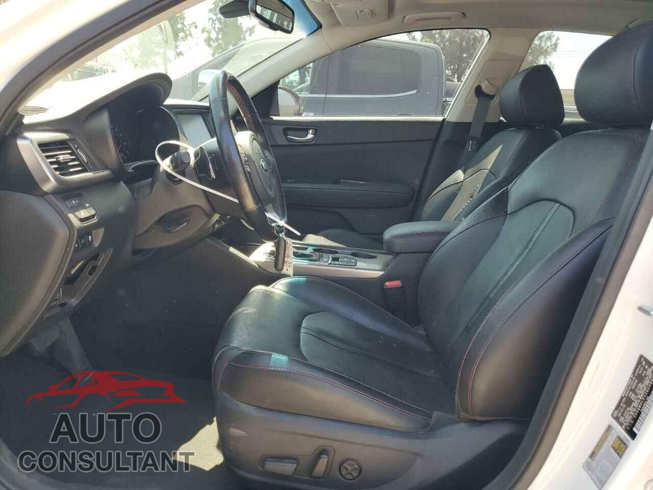 KIA OPTIMA 2018 - 5XXGW4L21JG248467