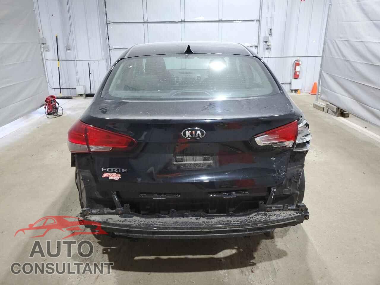 KIA FORTE 2017 - 3KPFK4A76HE088630