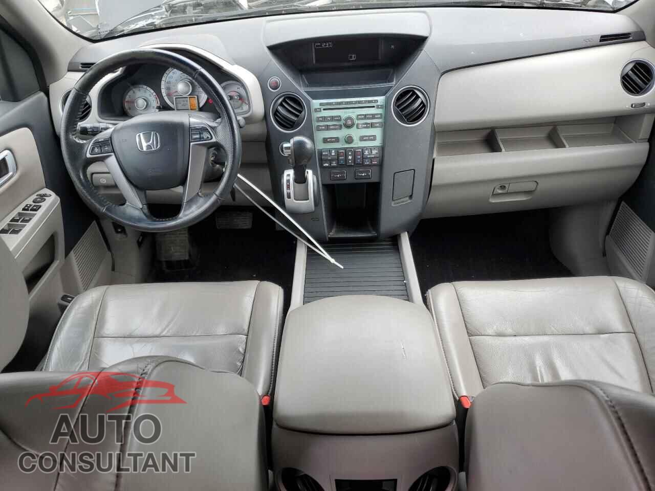 HONDA PILOT 2011 - 5FNYF4H55BB504007