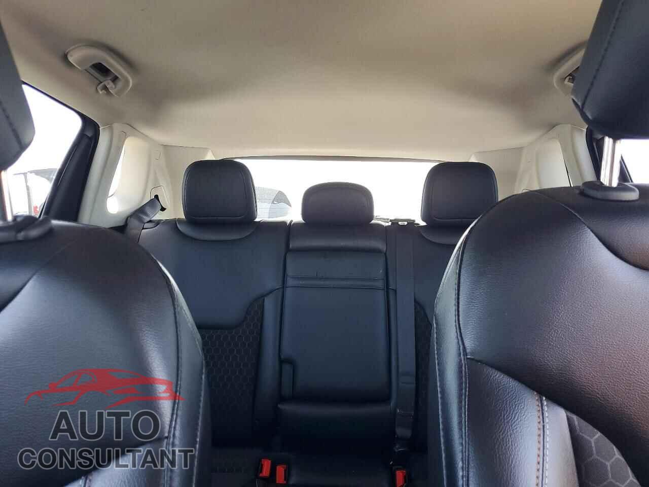 JEEP COMPASS 2019 - 3C4NJDBB5KT592591