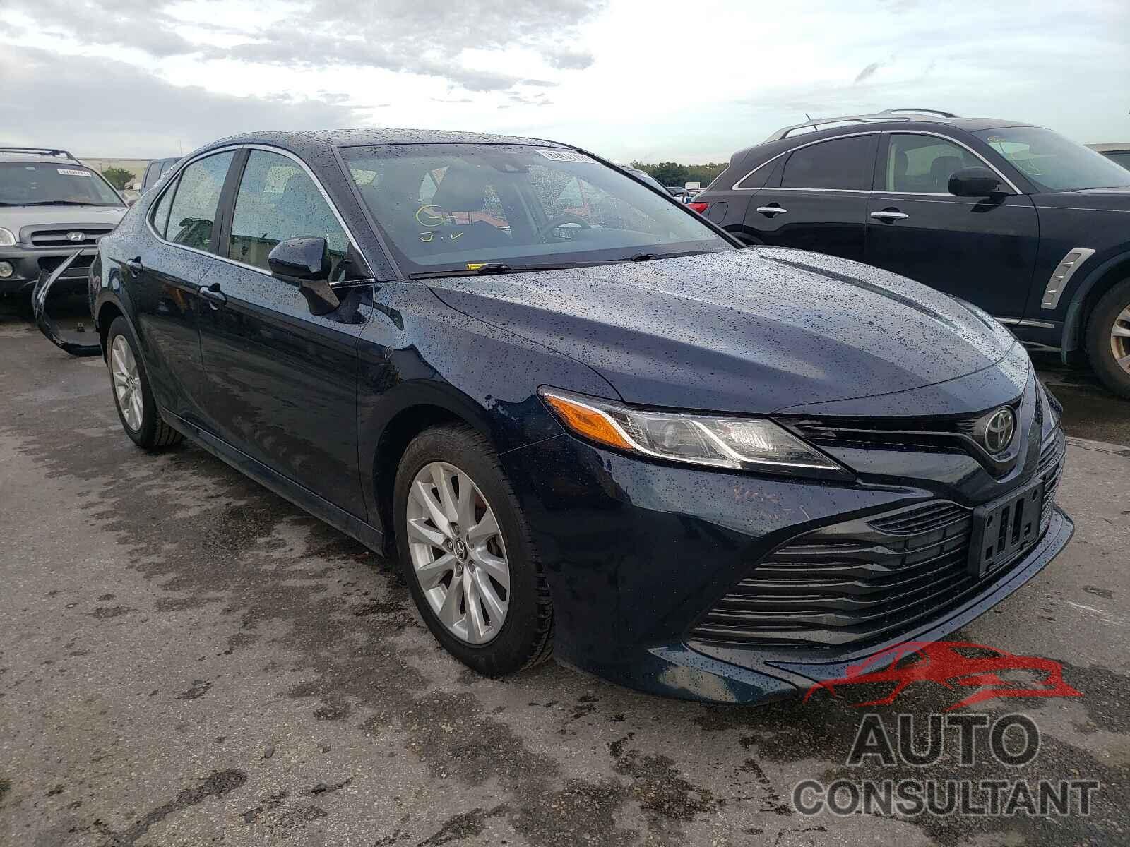 TOYOTA CAMRY 2018 - JTNB11HK4J3051305