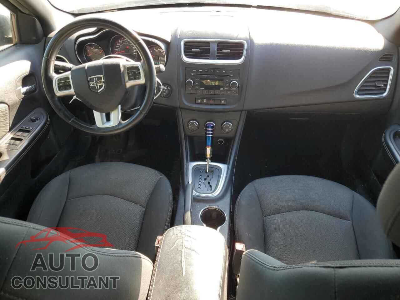 DODGE AVENGER 2013 - 1C3CDZCB3DN557694