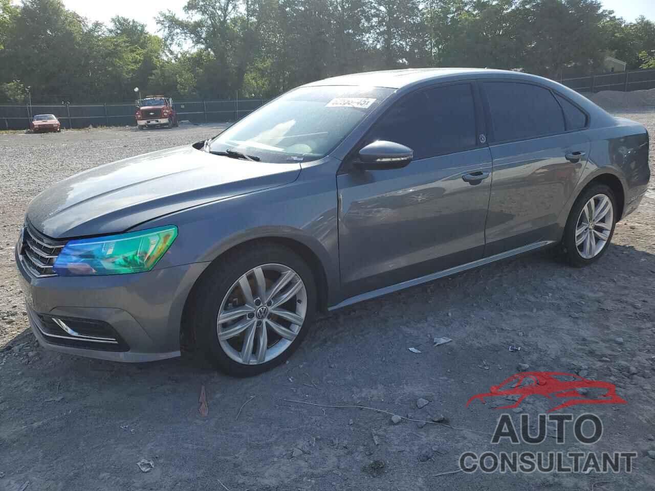 VOLKSWAGEN PASSAT 2019 - 1VWLA7A30KC008707