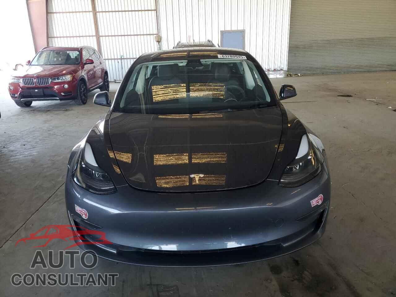 TESLA MODEL 3 2023 - 5YJ3E1EB1PF672109