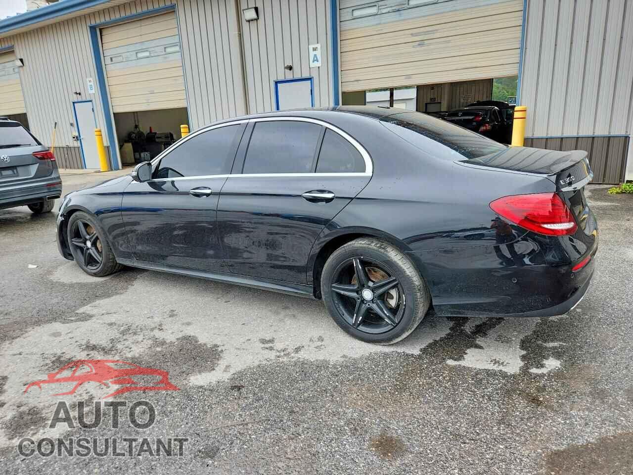 MERCEDES-BENZ E-CLASS 2017 - WDDZF4KB5HA105561
