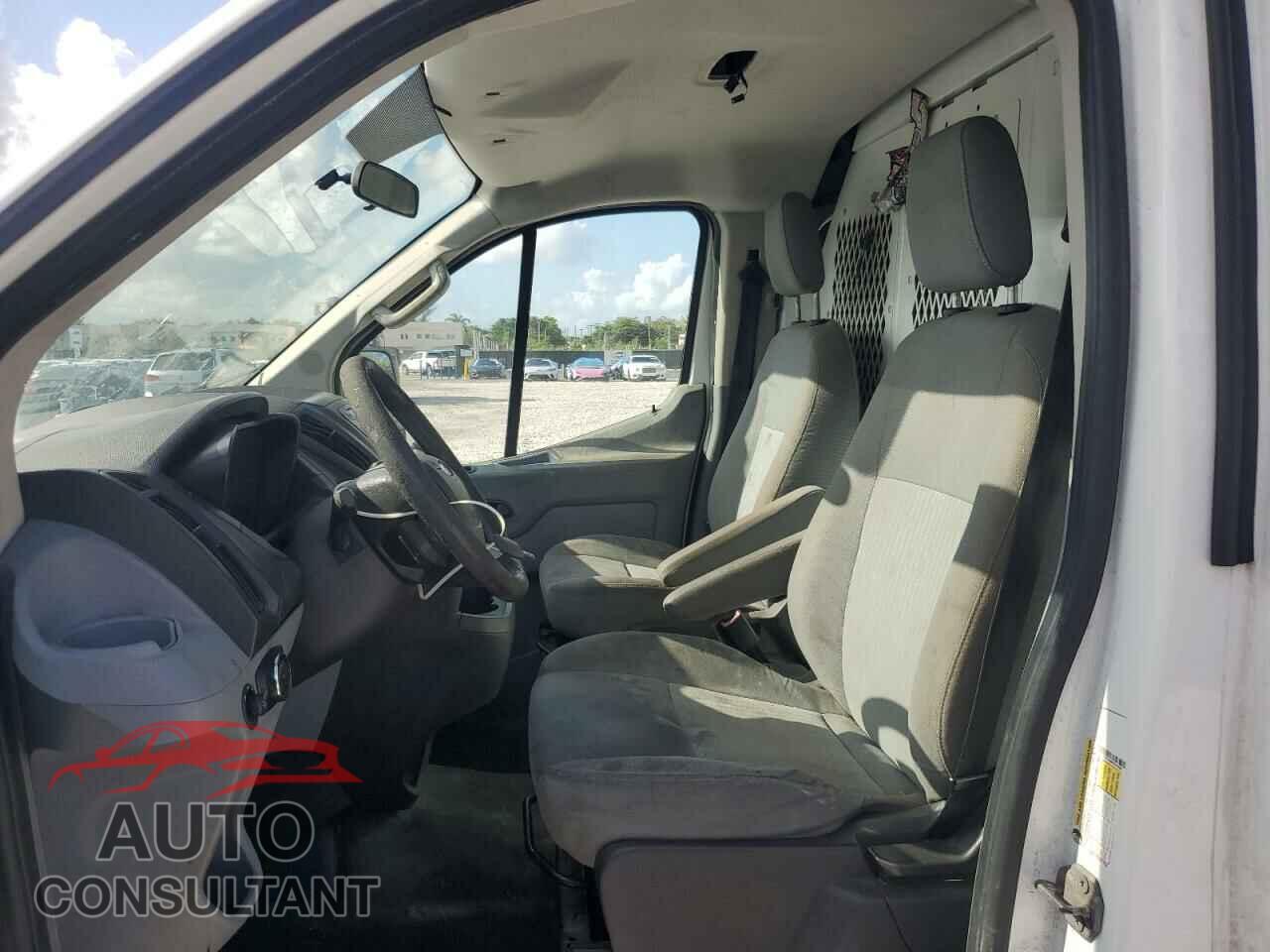 FORD TRANSIT 2015 - 1FTNR1ZM8FKA33669