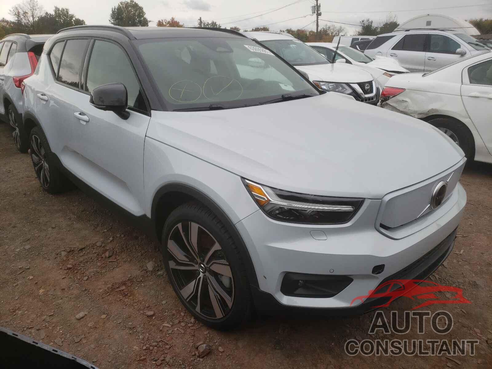 VOLVO XC40 2021 - YV4ED3UR4M2440900