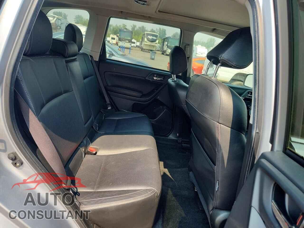 SUBARU FORESTER 2017 - JF2SJAJC2HH416666