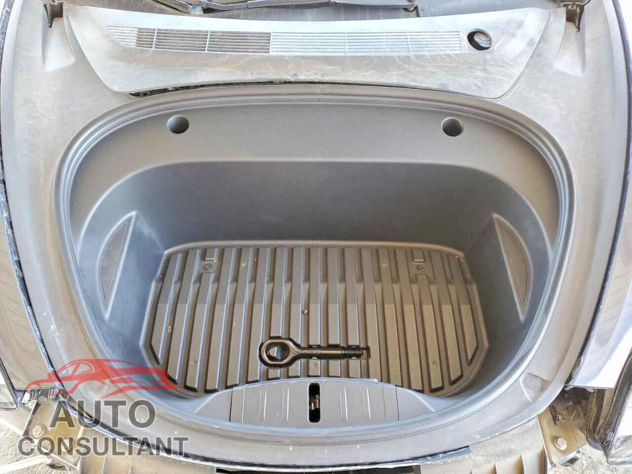 TESLA MODEL 3 2023 - 5YJ3E1EA3PF398242