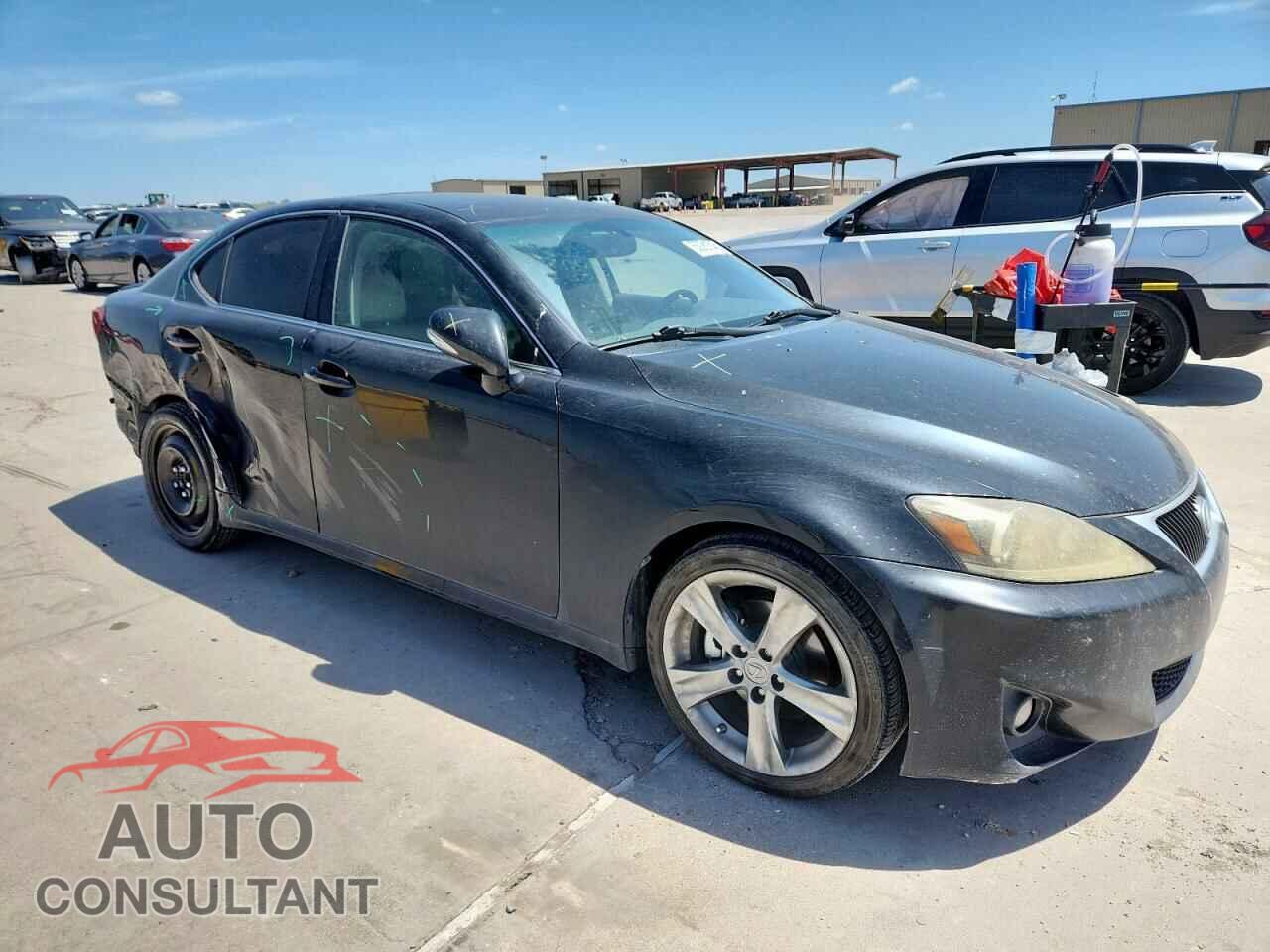 LEXUS IS 2011 - JTHBF5C24B5144155
