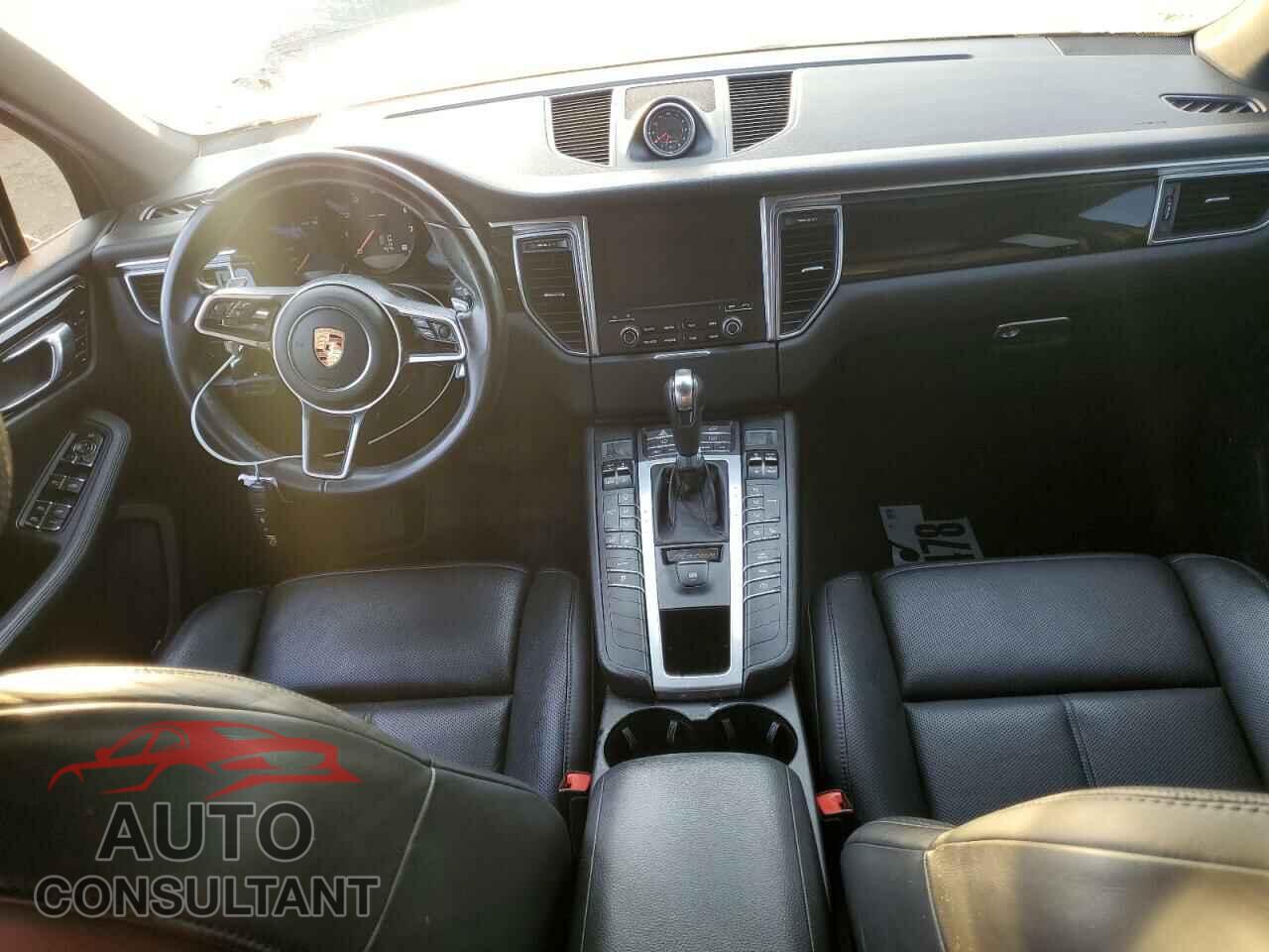 PORSCHE MACAN 2017 - WP1AA2A55HLB82021