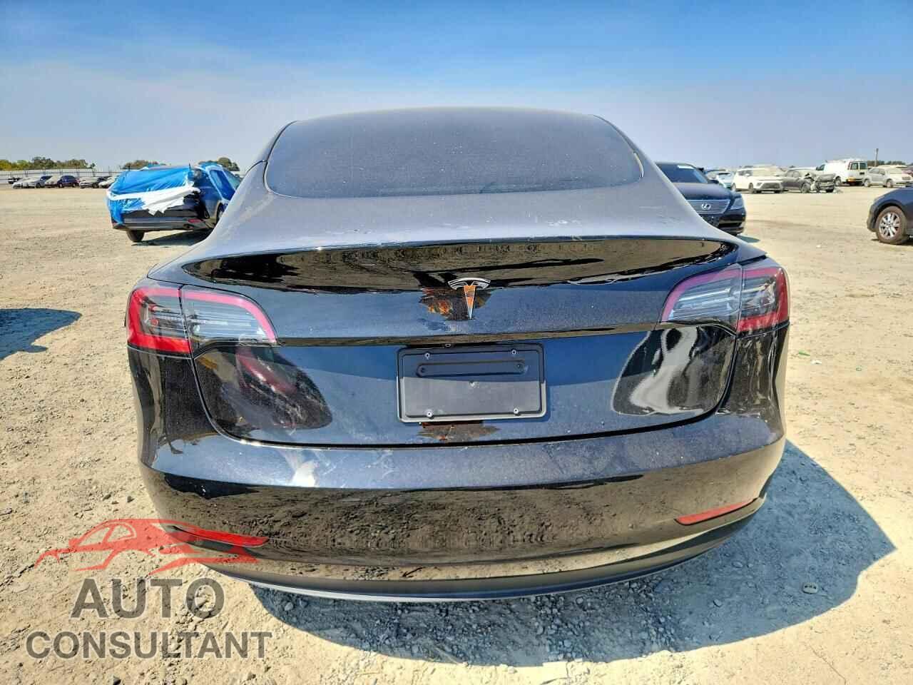 TESLA MODEL 3 2023 - 5YJ3E1EA5PF541255